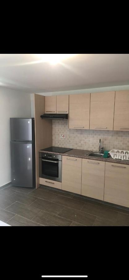 Nicosia Central Suites Apartments Bagian luar foto